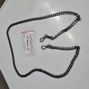 NEW Unbranded CROSSBODY CHAIN
